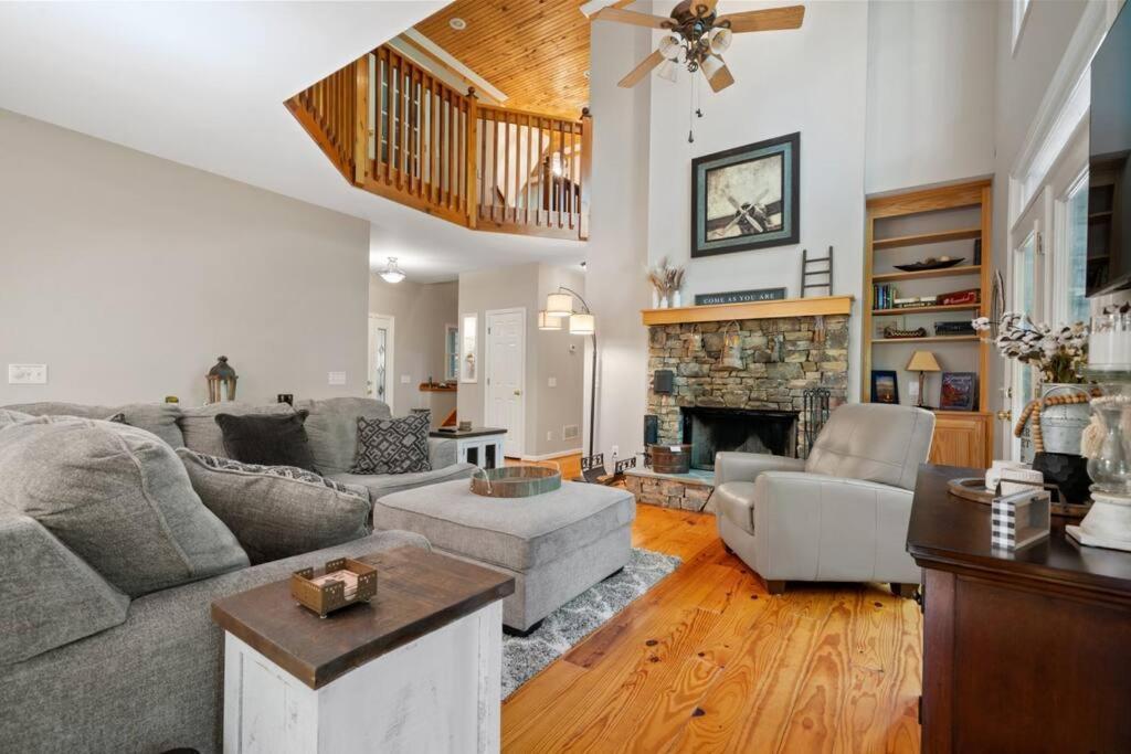 فيلا Cozy Bear Getaway Marble Hill المظهر الخارجي الصورة